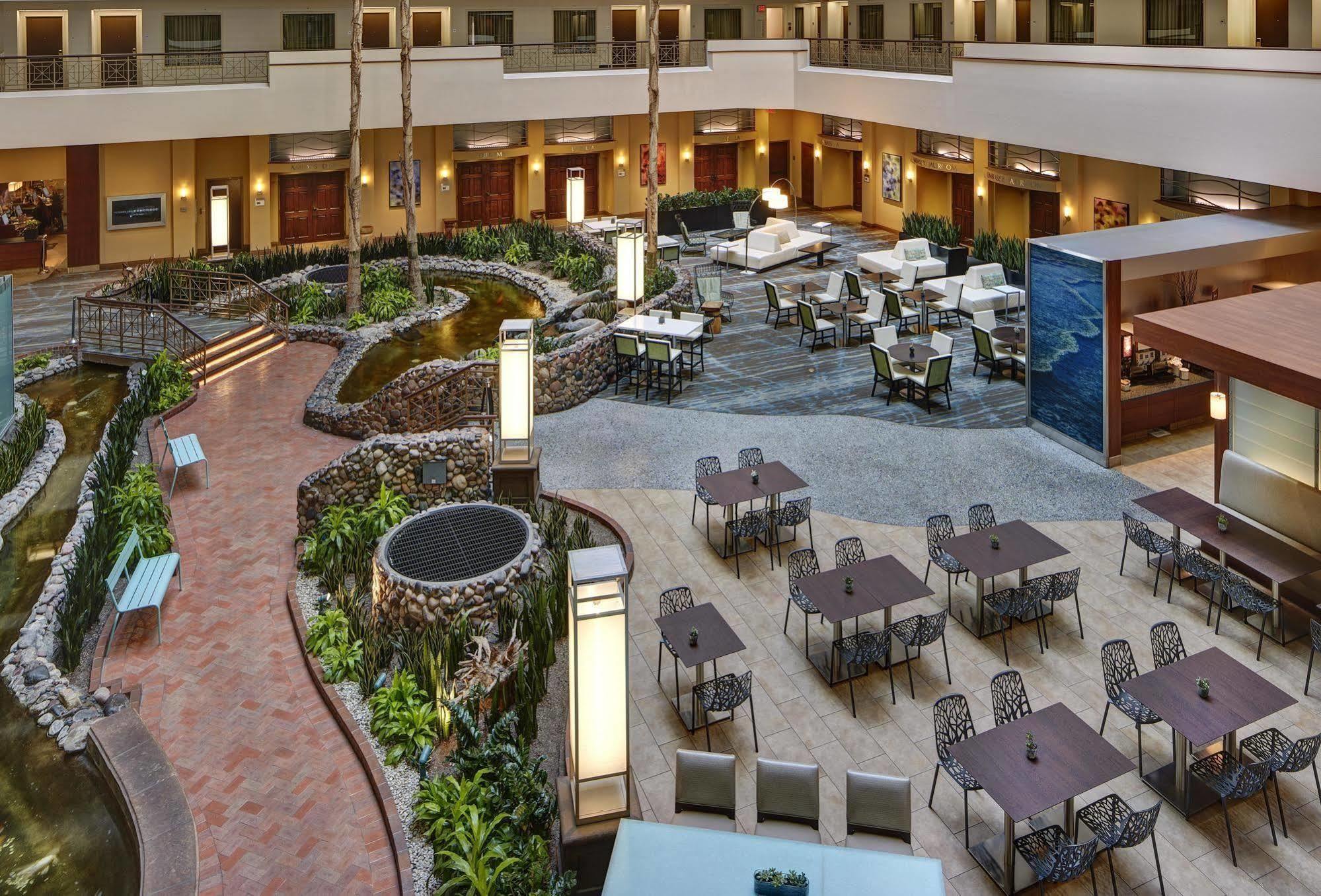 Embassy By Hilton La Jolla Hotel 4*